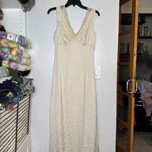 Sage The Label Cream Lace maxi Dress NWT XS